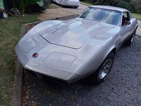 Chevrolet-Corvette-1973-grey-37490-5