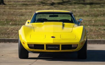 Chevrolet-Corvette-1974-7012-9