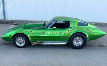 Chevrolet-Corvette-1974-Green-Black-87-2