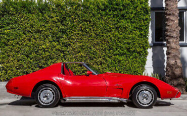 Chevrolet-Corvette-1974-Red-Other-Color-0-3