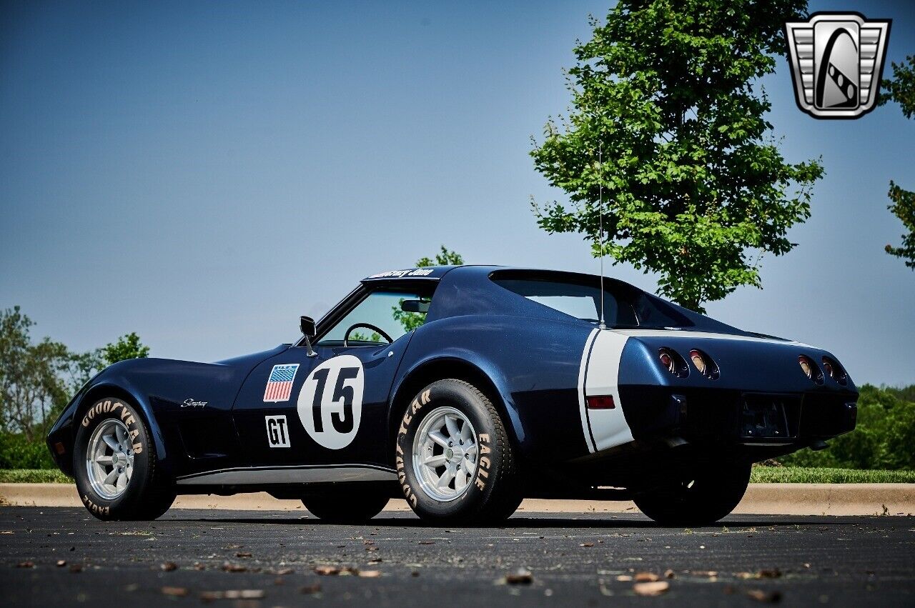 Chevrolet-Corvette-1975-Blue-Black-40140-4