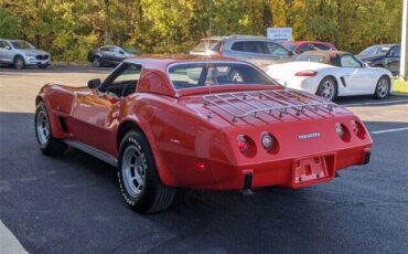 Chevrolet-Corvette-1975-Orange-Black-109458-3