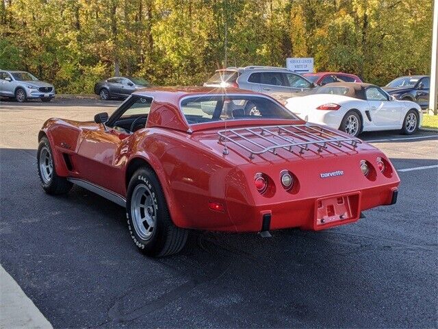 Chevrolet-Corvette-1975-Orange-Black-109458-3