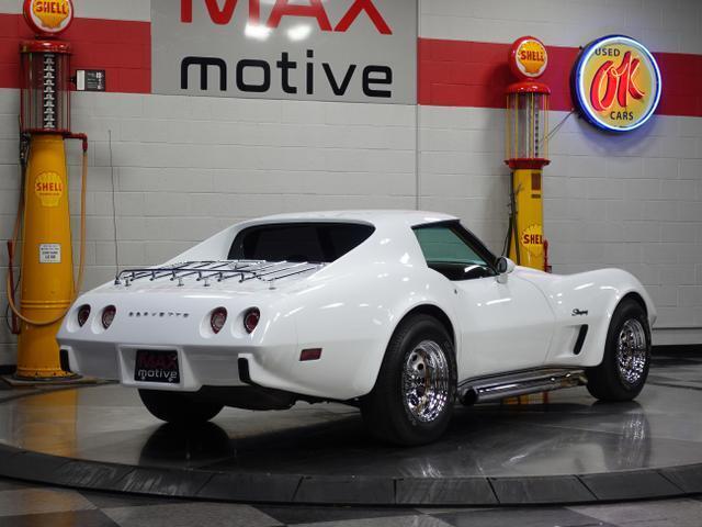 Chevrolet-Corvette-1975-White-Tan-60700-2