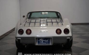 Chevrolet-Corvette-1976-Silver-Gray-71909-9