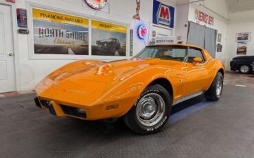 Chevrolet-Corvette-1977-Orange-Tan-132275-1