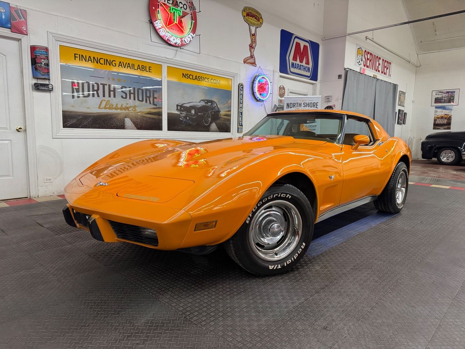 Chevrolet-Corvette-1977-Orange-Tan-132275-1