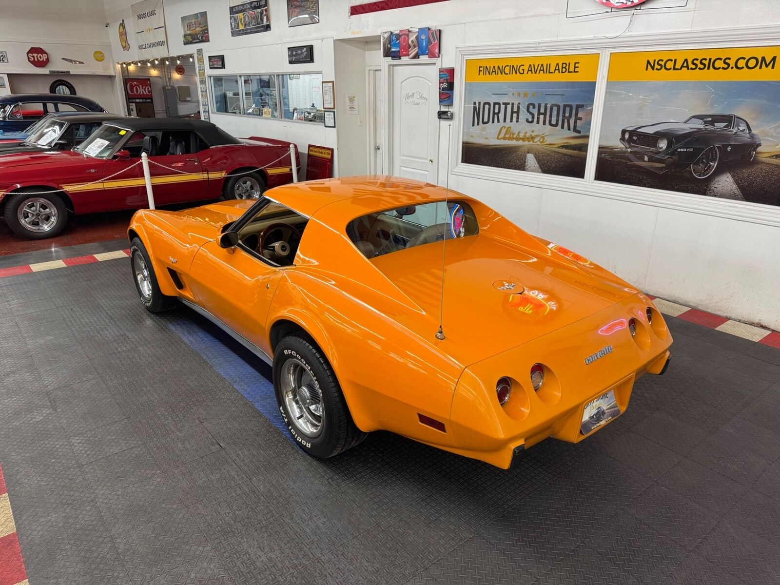 Chevrolet-Corvette-1977-Orange-Tan-132275-2