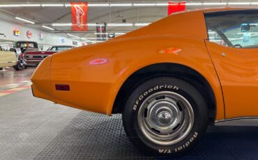 Chevrolet-Corvette-1977-Orange-Tan-132275-21