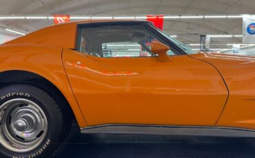 Chevrolet-Corvette-1977-Orange-Tan-132275-22