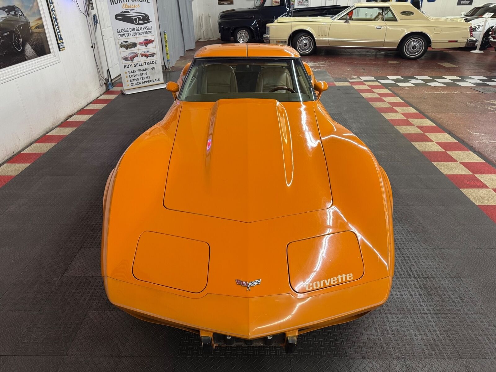 Chevrolet-Corvette-1977-Orange-Tan-132275-4