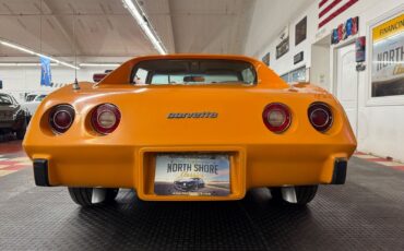 Chevrolet-Corvette-1977-Orange-Tan-132275-9