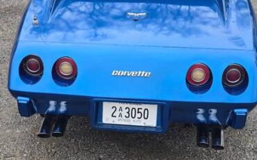 Chevrolet-Corvette-1977-blue-205996-2