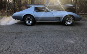 Chevrolet-Corvette-1977-blue-58741-1