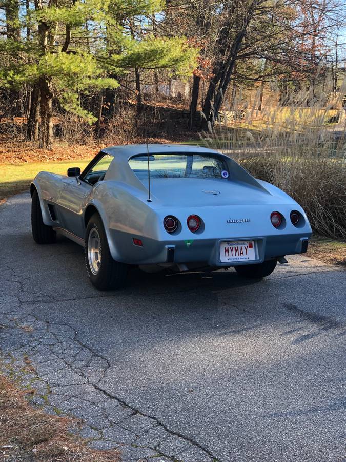 Chevrolet-Corvette-1977-blue-58741-2