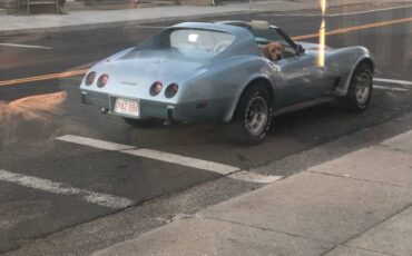 Chevrolet-Corvette-1977-blue-58741