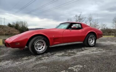 Chevrolet-Corvette-1977-red-45062-1