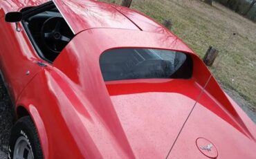 Chevrolet-Corvette-1977-red-45062-3