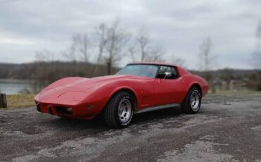 Chevrolet-Corvette-1977-red-45062