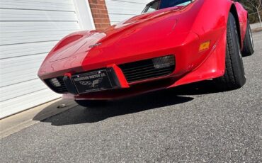 Chevrolet-Corvette-1979-Red-Black-29047-11