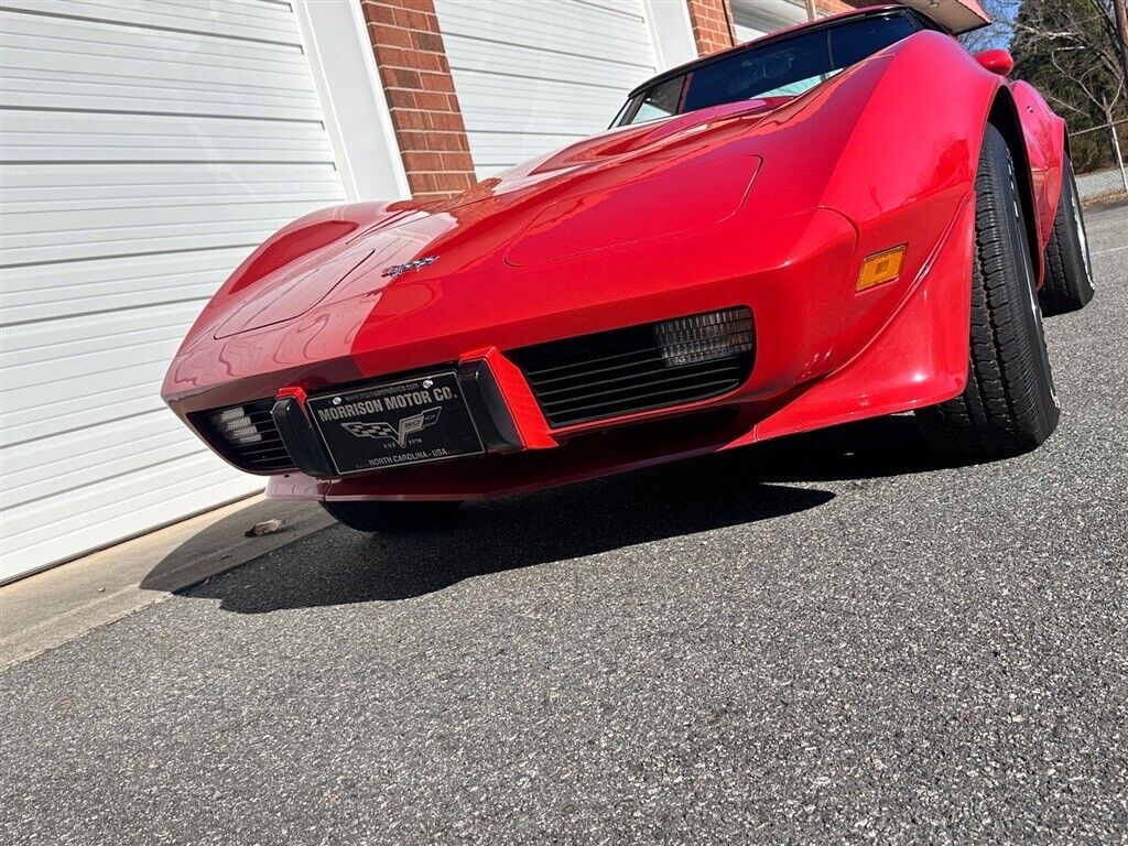 Chevrolet-Corvette-1979-Red-Black-29047-11