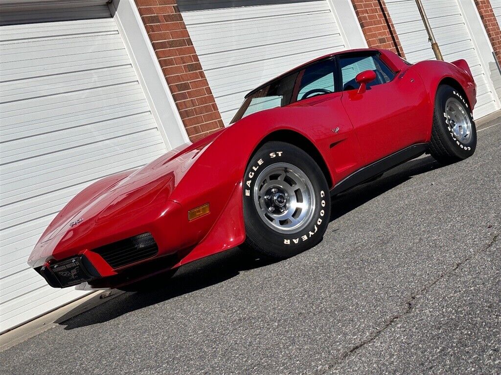 Chevrolet-Corvette-1979-Red-Black-29047-2