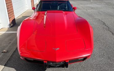 Chevrolet-Corvette-1979-Red-Black-29047-9