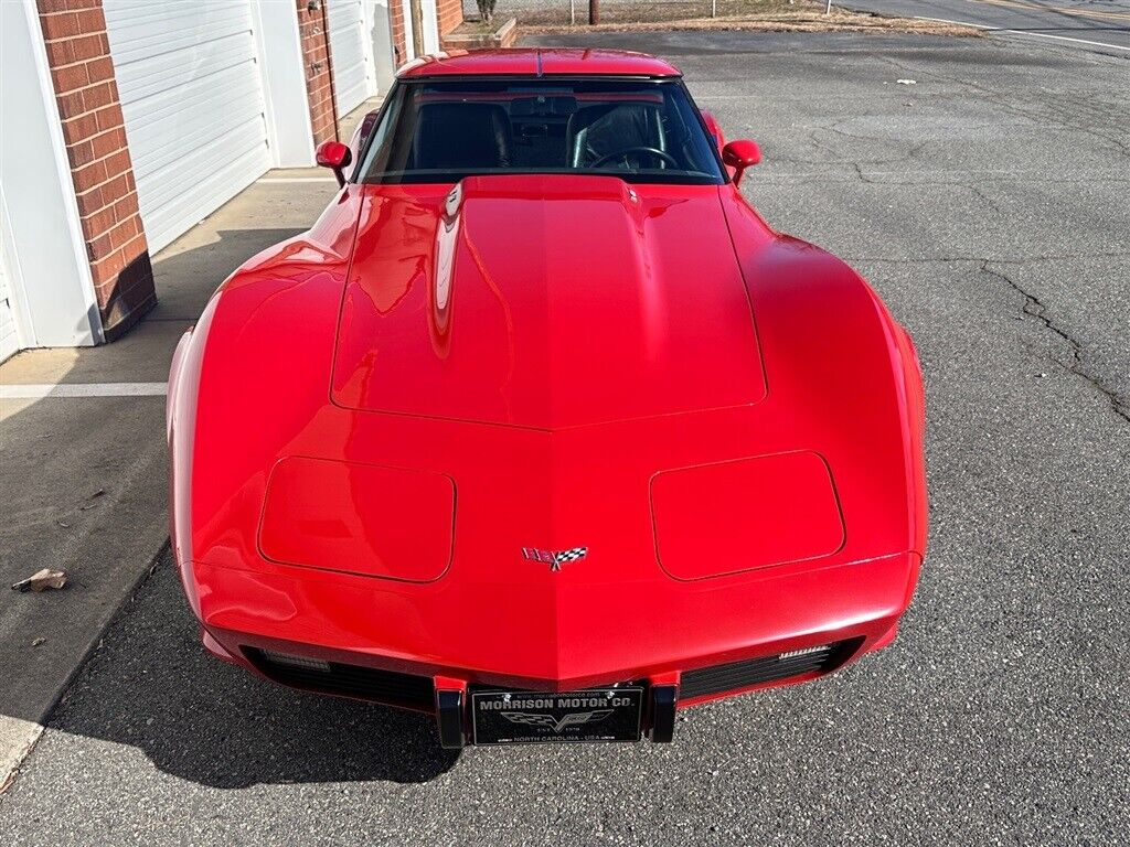 Chevrolet-Corvette-1979-Red-Black-29047-9