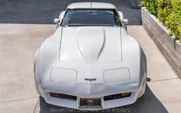 Chevrolet-Corvette-1980-White-Other-Color-0-11