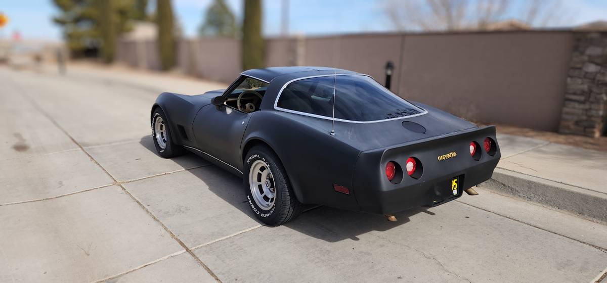 Chevrolet-Corvette-1980-black-159635-4