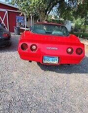 Chevrolet-Corvette-1981-Red-64020-3