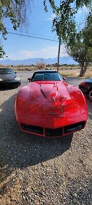 Chevrolet-Corvette-1981-Red-64020-6