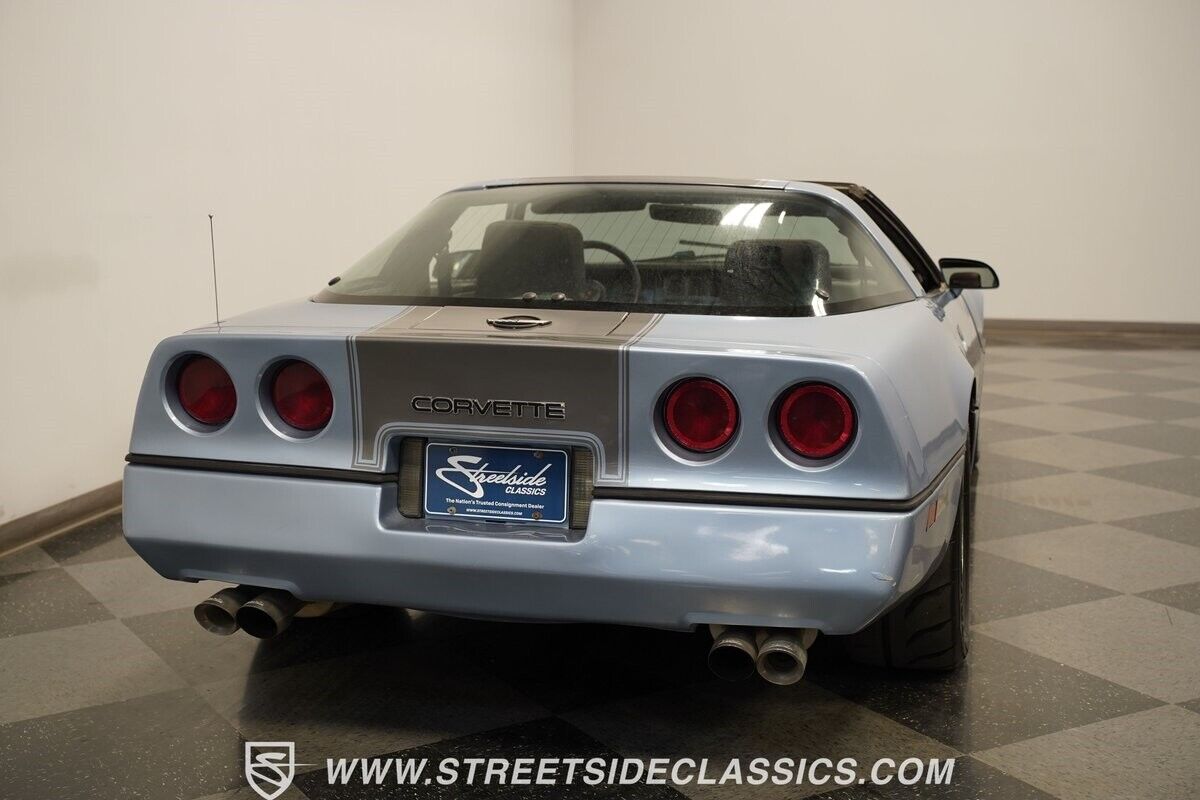 Chevrolet-Corvette-1984-Blue-Black-161939-10