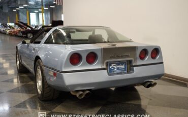 Chevrolet-Corvette-1984-Blue-Black-161939-8