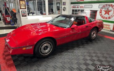 Chevrolet-Corvette-1984-Red-Black-107952-10