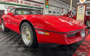 Chevrolet-Corvette-1985-Red-Black-151328-2