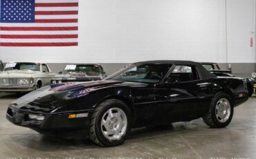 Chevrolet-Corvette-1988-Black-Black-42895-1