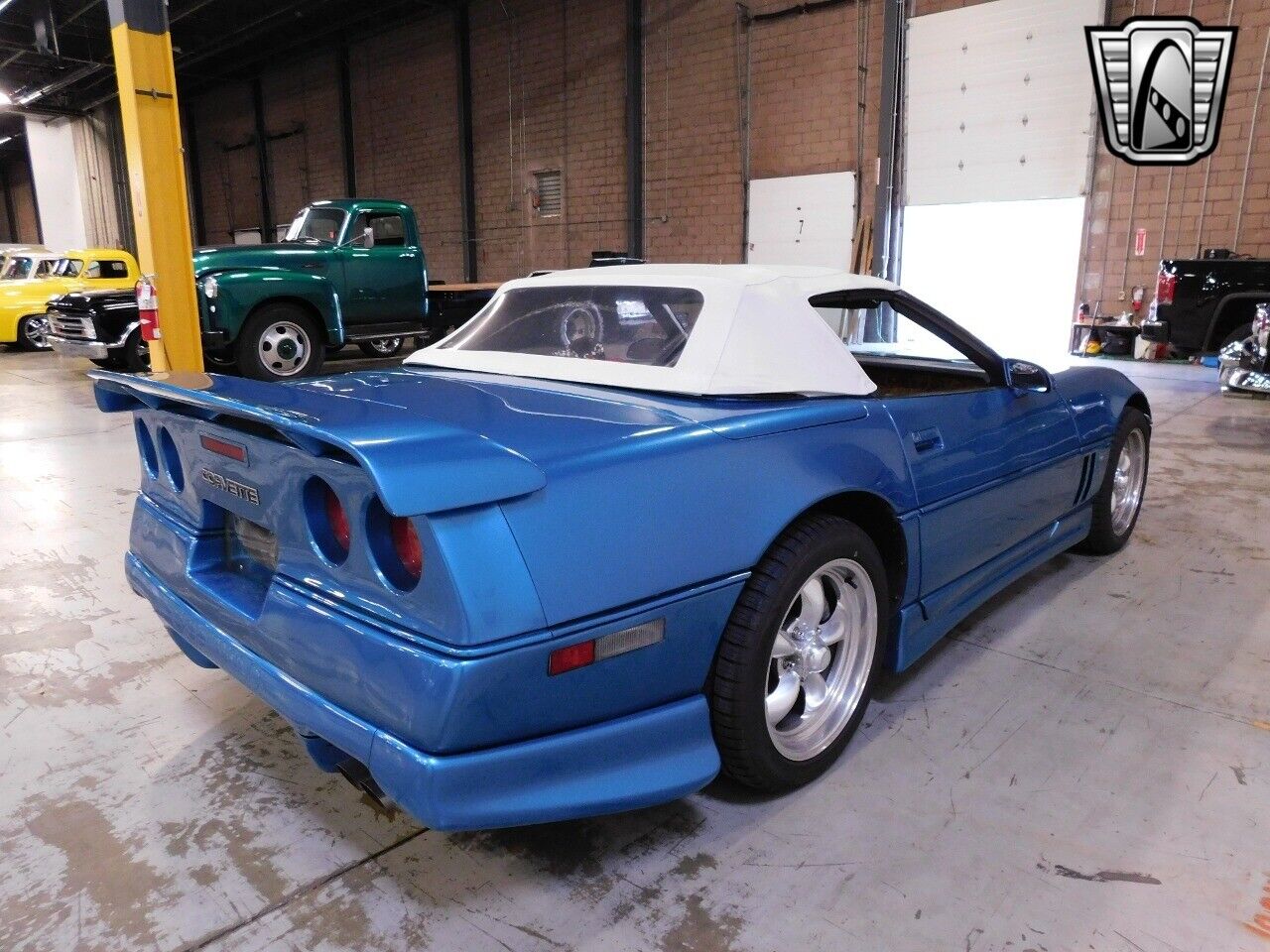 Chevrolet-Corvette-1988-Blue-Blue-105726-4