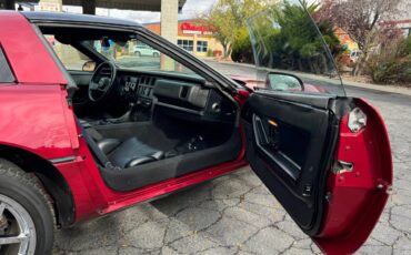 Chevrolet-Corvette-1989-red-88456-11