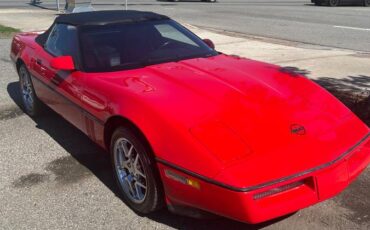 Chevrolet-Corvette-1990-123919-2