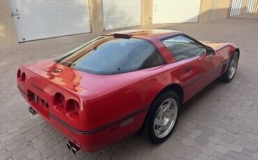 Chevrolet-Corvette-1990-Red-94623-4