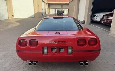 Chevrolet-Corvette-1990-Red-94623-6