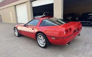 Chevrolet-Corvette-1990-Red-94623-7