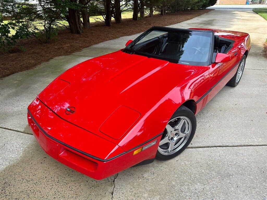 Chevrolet-Corvette-1990-Red-Black-20133-11