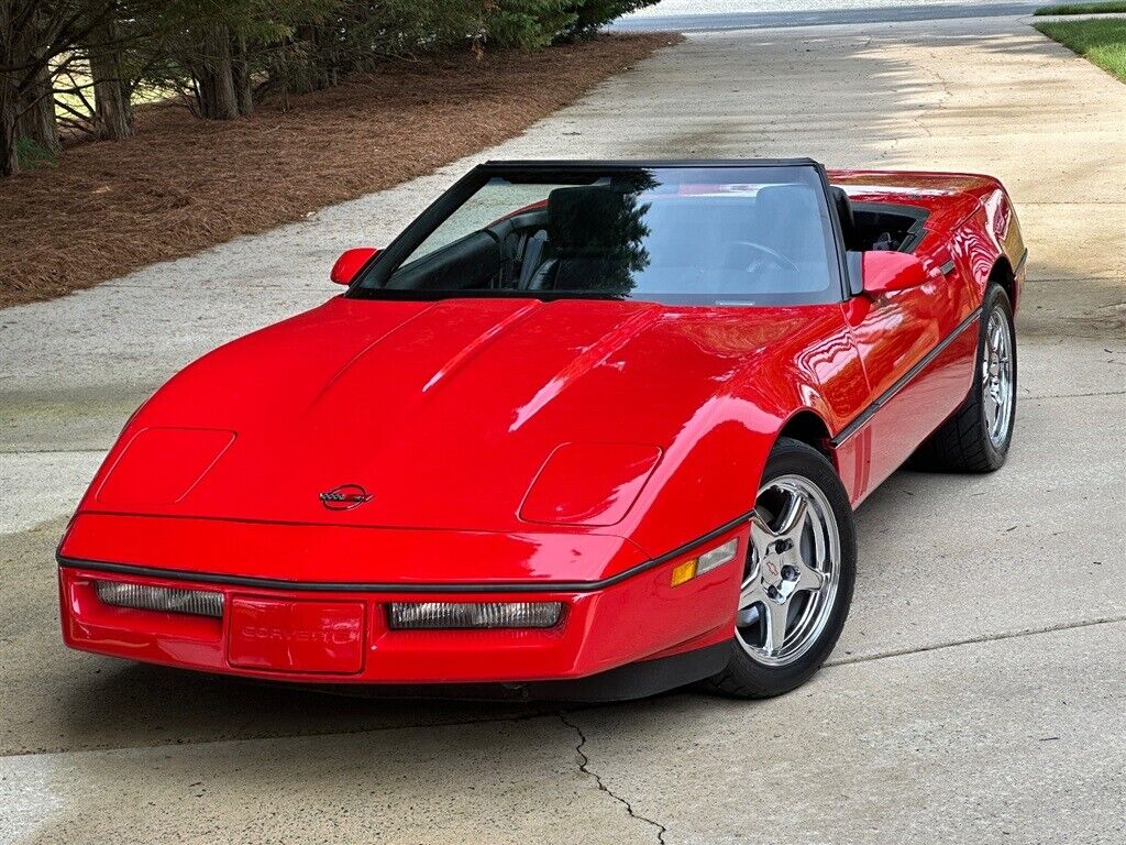 Chevrolet-Corvette-1990-Red-Black-20133-12