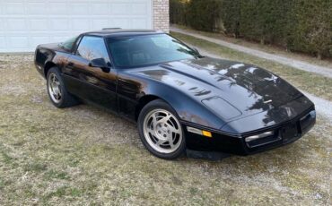 Chevrolet-Corvette-1990-black-69202-2