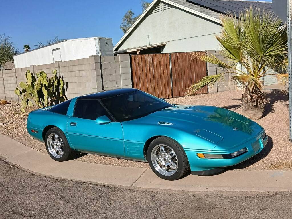 Chevrolet-Corvette-1991-custom-120701-1