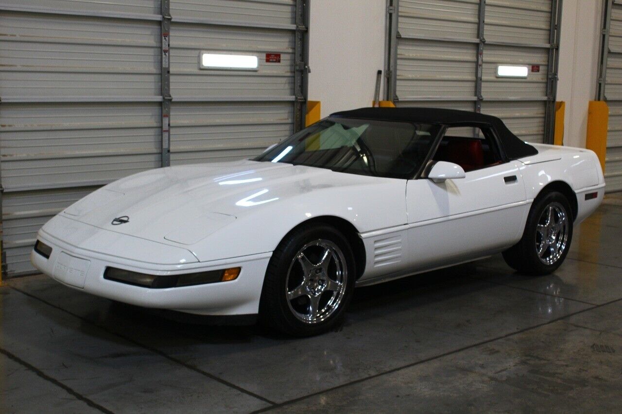 Chevrolet-Corvette-1992-White-Red-170729-4