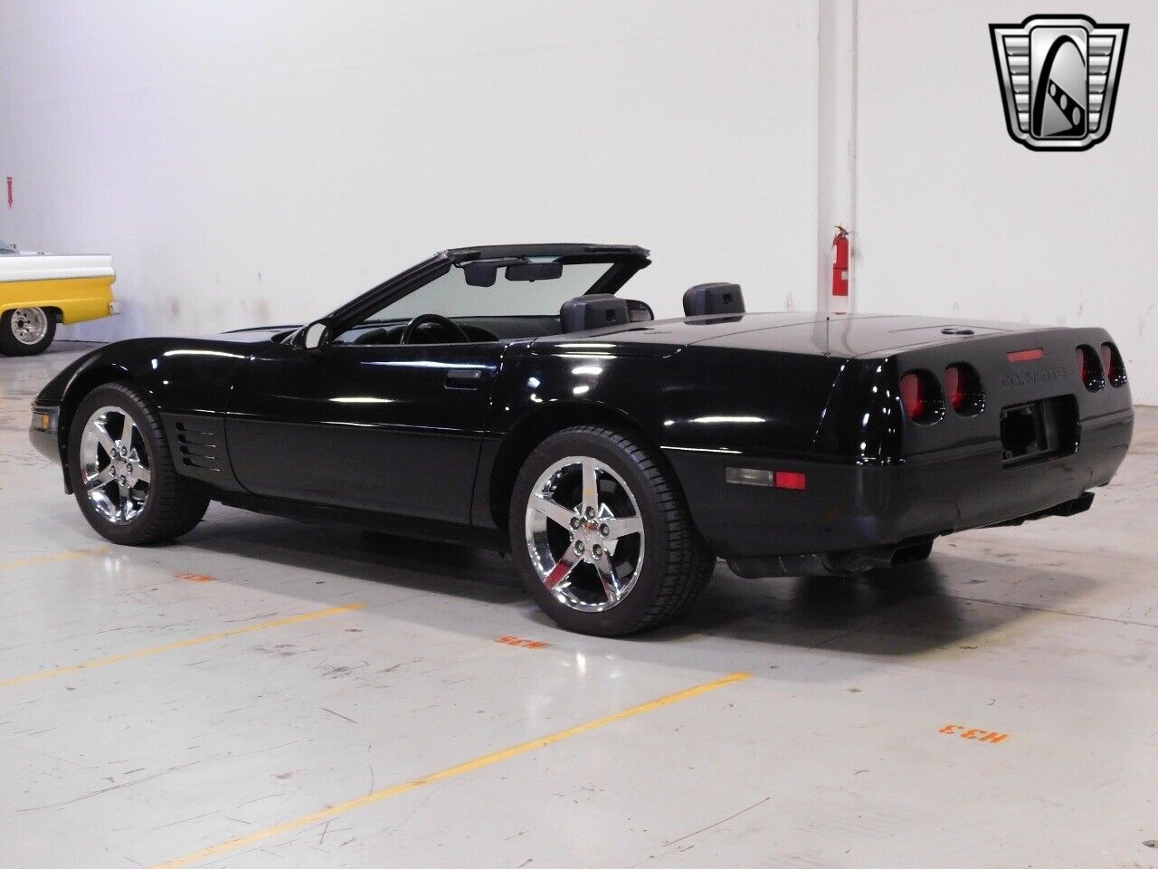 Chevrolet-Corvette-1993-Black-Black-25284-3