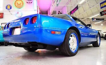 Chevrolet-Corvette-1993-Blue-Black-181800-11